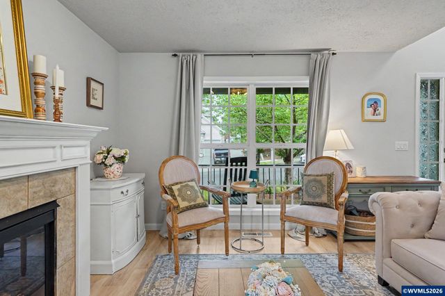 151 Breyonna Wy, Silverton, OR 97381