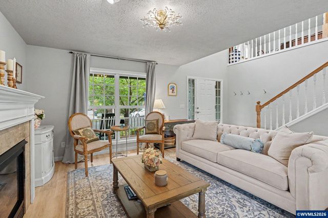 151 Breyonna Wy, Silverton, OR 97381