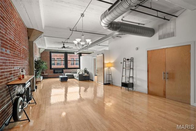 1619 Washington Avenue 805, St Louis, MO 63103