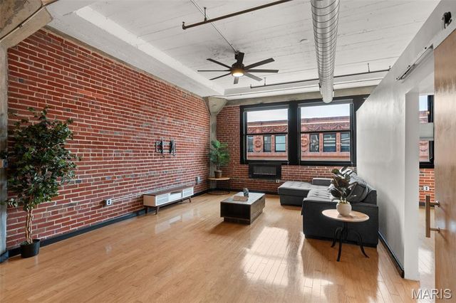 1619 Washington Avenue 805, St Louis, MO 63103