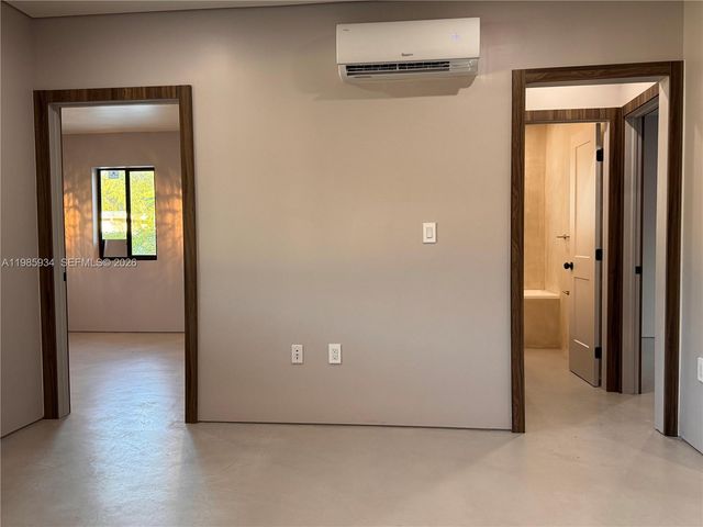 8931 NE 2nd Ave S4, El Portal, FL 33138