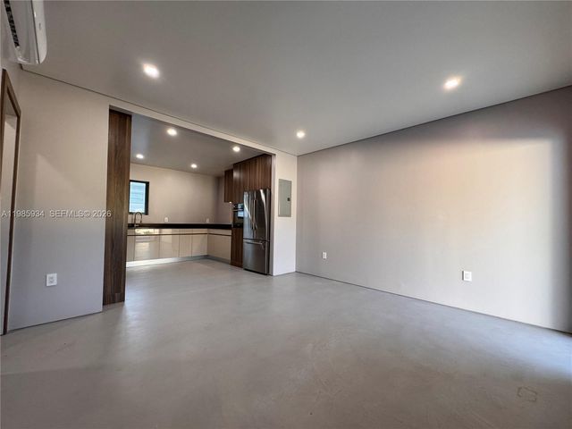 8931 NE 2nd Ave S4, El Portal, FL 33138