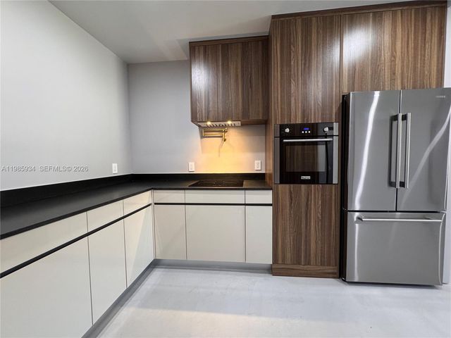 8931 NE 2nd Ave S4, El Portal, FL 33138