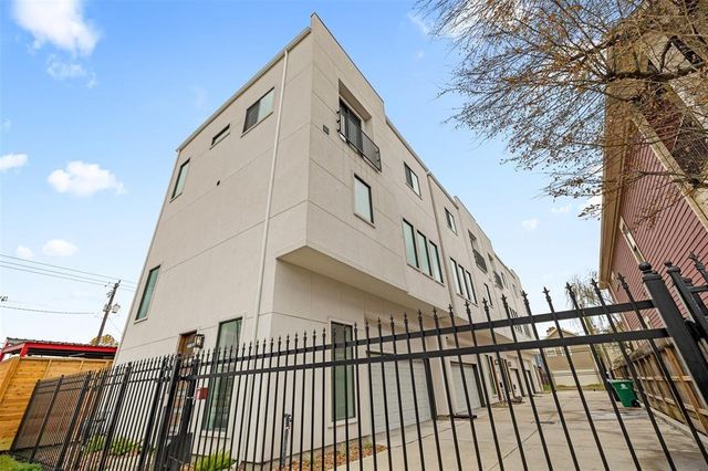 645 W 16th Street, Houston, TX 77008