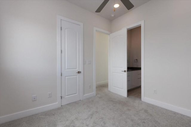 645 W 16th Street, Houston, TX 77008