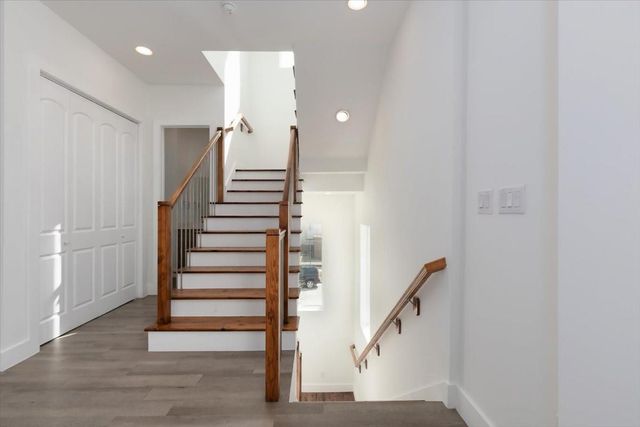645 W 16th Street, Houston, TX 77008