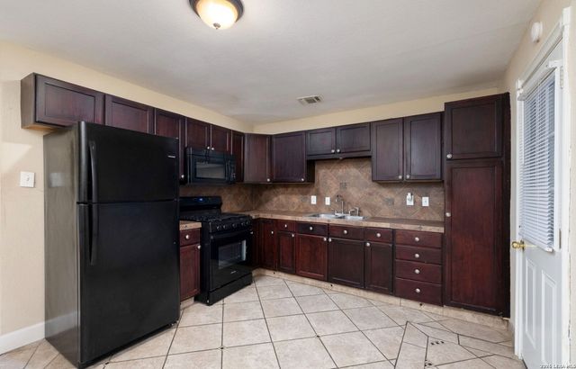 430 DEMYA DR, San Antonio, TX 78227