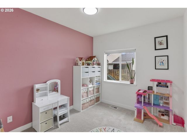 58685 NOBLE Rd, St Helens, OR 97051