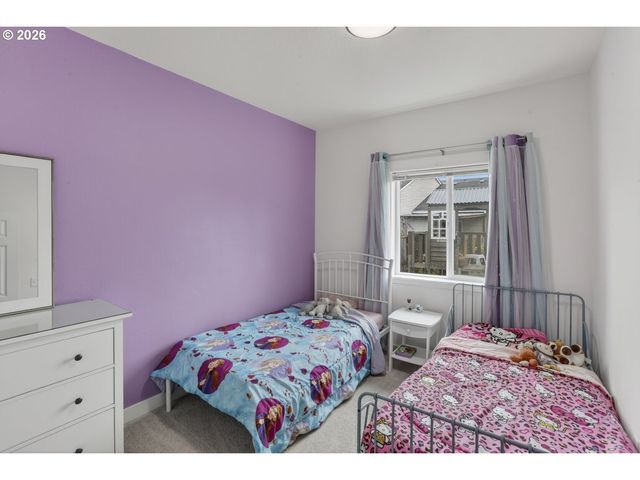 58685 NOBLE Rd, St Helens, OR 97051