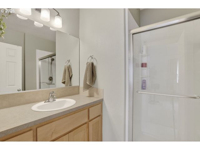 58685 NOBLE Rd, St Helens, OR 97051