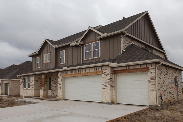 12815 Old Fashion Circle, Mont Belvieu, TX 77535
