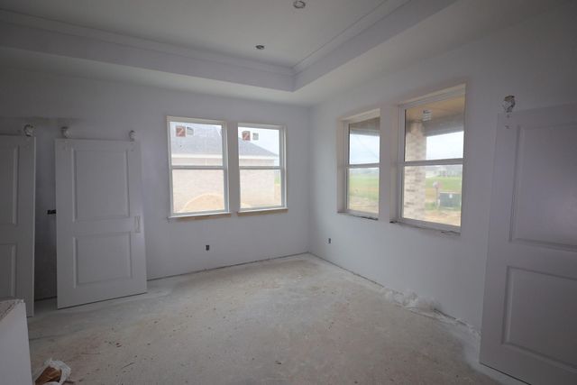 12815 Old Fashion Circle, Mont Belvieu, TX 77535