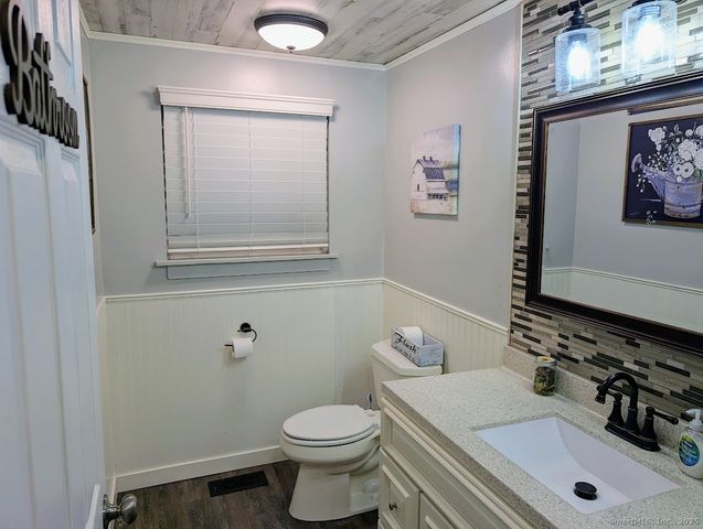 95 Nalette Drive, Winchester, CT 06098