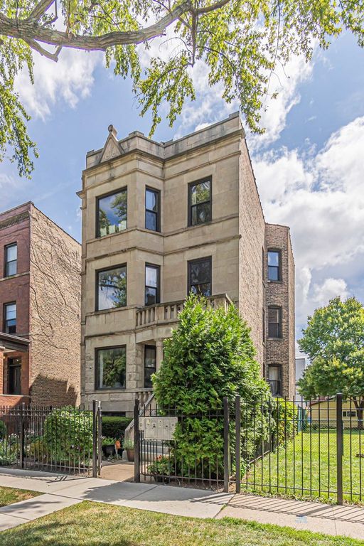 3261 W PALMER Street 2, Chicago, IL 60647