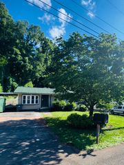 2250 Sylvania Avenue, SE, Knoxville, TN 37920