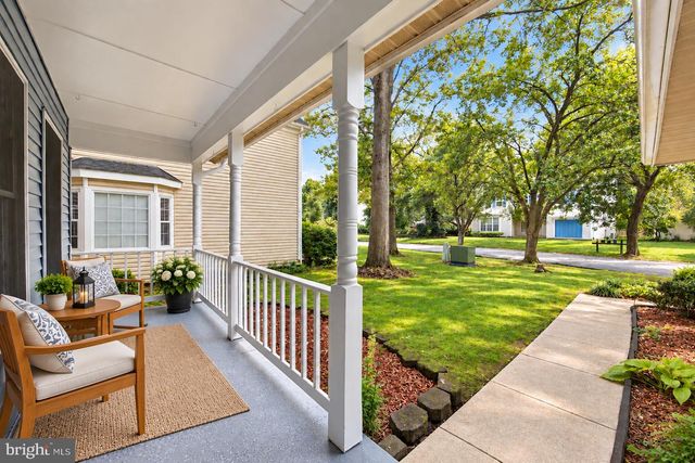 6013 HARBOR SEAL CT, Waldorf, MD 20603