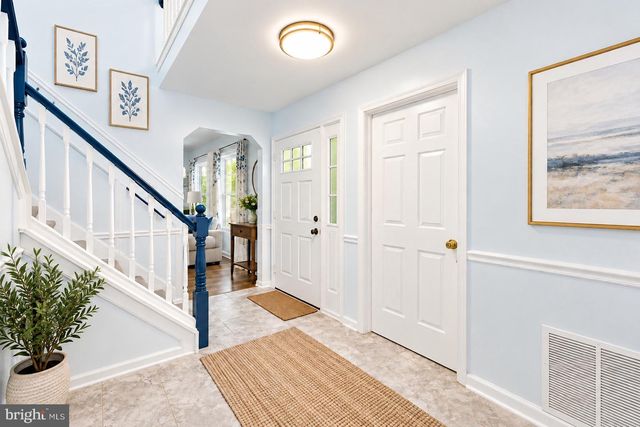 6013 HARBOR SEAL CT, Waldorf, MD 20603