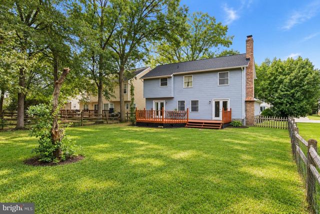 6013 HARBOR SEAL CT, Waldorf, MD 20603