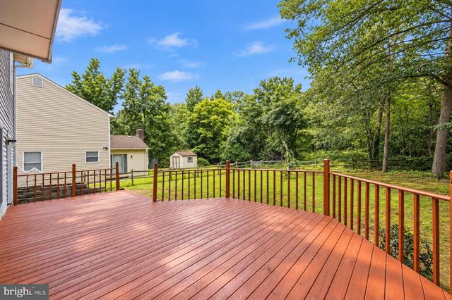 6013 HARBOR SEAL CT, Waldorf, MD 20603