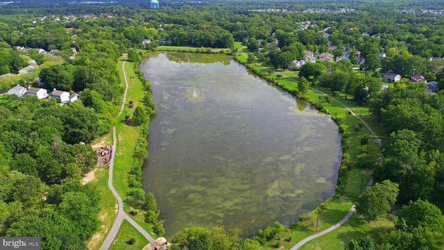 6013 HARBOR SEAL CT, Waldorf, MD 20603