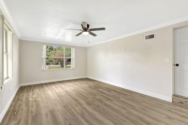 3701 Avenue S, Fort Pierce, FL 34947