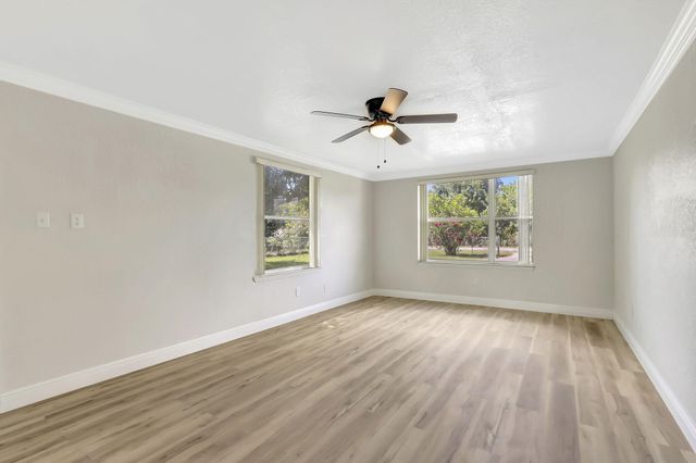 3701 Avenue S, Fort Pierce, FL 34947