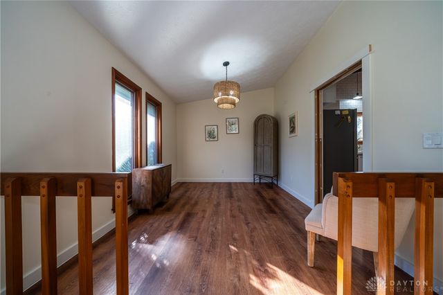 2550 Chess Wood Point, Dayton, OH 45458