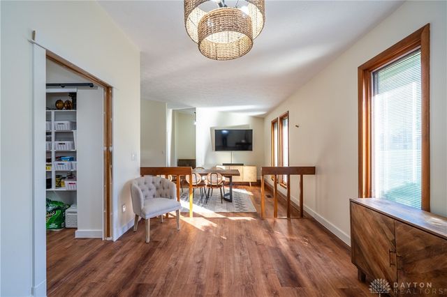 2550 Chess Wood Point, Dayton, OH 45458