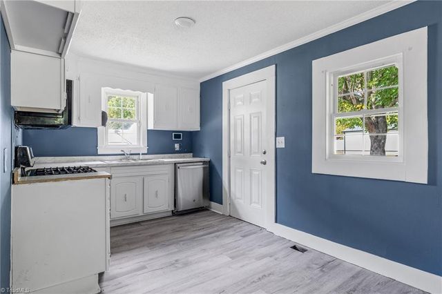 5024 Old Salisbury Road, Lexington, NC 27295