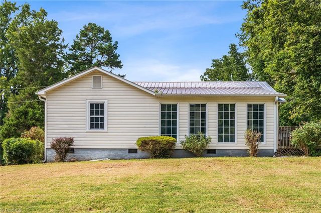 5024 Old Salisbury Road, Lexington, NC 27295