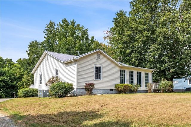 5024 Old Salisbury Road, Lexington, NC 27295