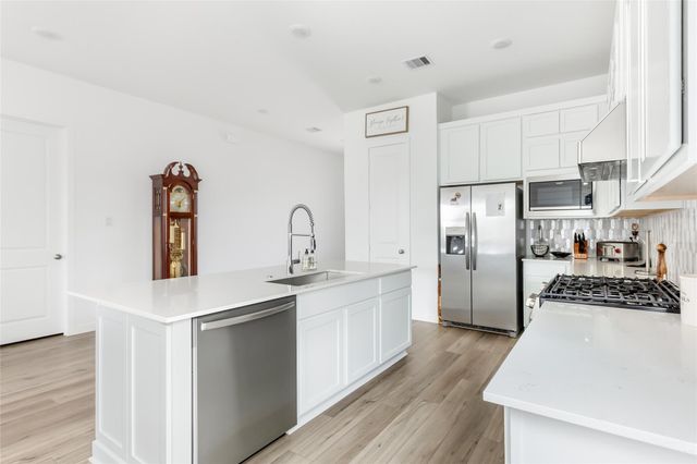 8314 Boundary Waters Drive, Porter, TX 77365