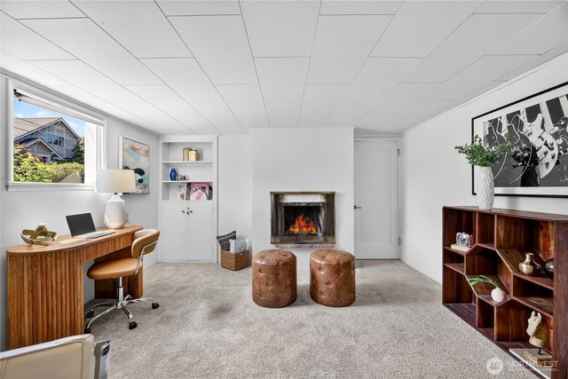 3722 SW Grayson Street, Seattle, WA 98126