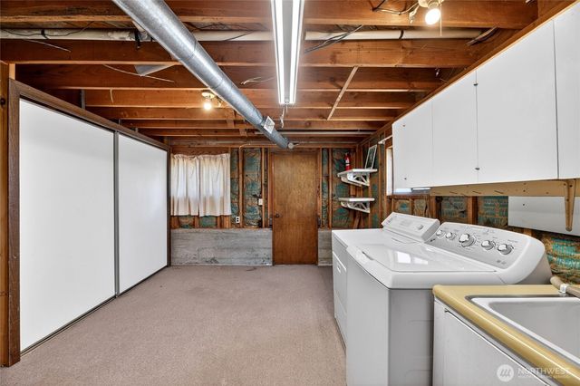 3722 SW Grayson Street, Seattle, WA 98126