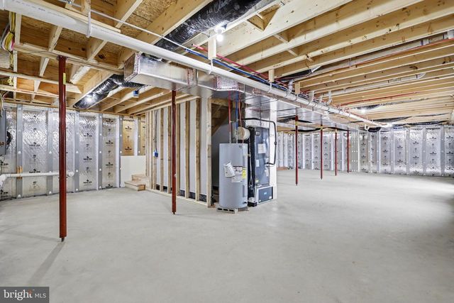 35 W SUNSET VIEW ST, Spring Grove, PA 17362