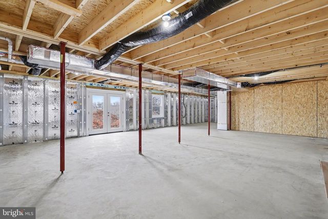 35 W SUNSET VIEW ST, Spring Grove, PA 17362