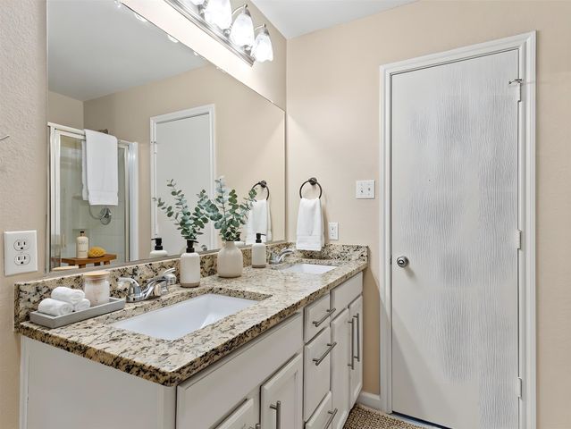 10116 Wake Bridge Drive, Frisco, TX 75035