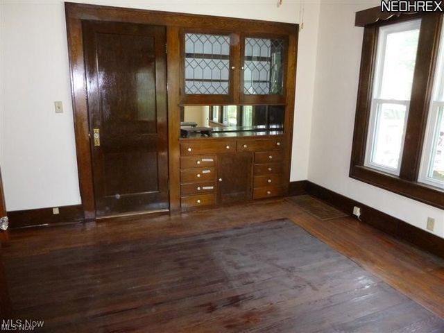 751 E Main Street, Ravenna, OH 44266