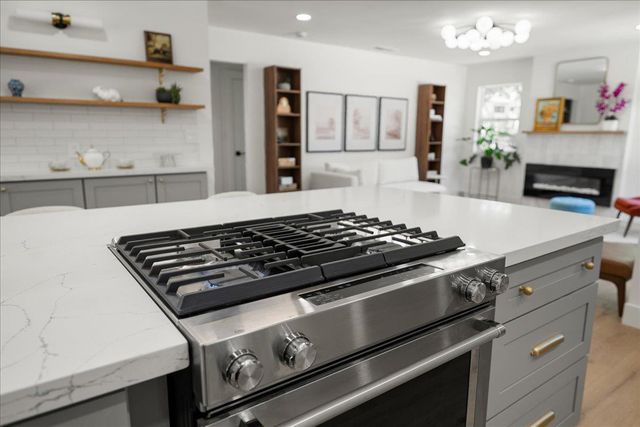 7104 Cardinal Rd, Fair Oaks, CA 95628