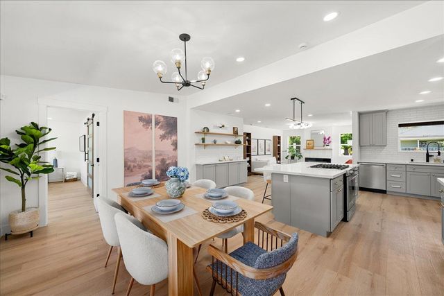 7104 Cardinal Rd, Fair Oaks, CA 95628