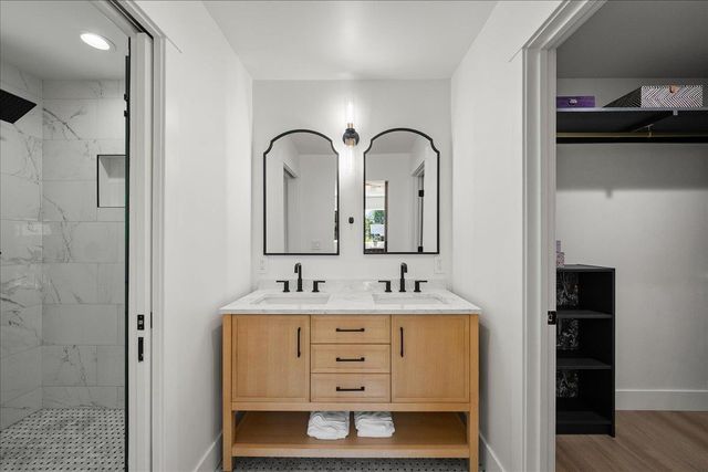 7104 Cardinal Rd, Fair Oaks, CA 95628