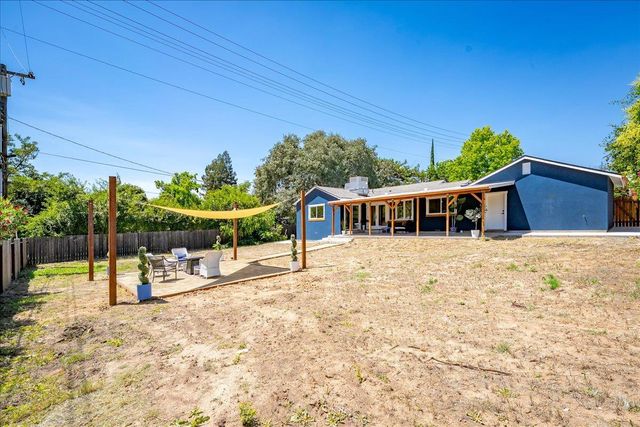 7104 Cardinal Rd, Fair Oaks, CA 95628