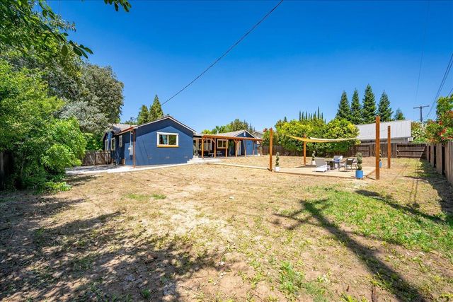 7104 Cardinal Rd, Fair Oaks, CA 95628