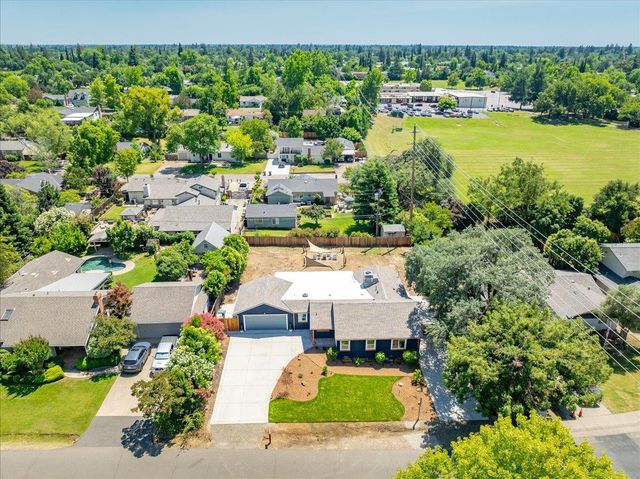 7104 Cardinal Rd, Fair Oaks, CA 95628