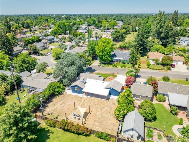 7104 Cardinal Rd, Fair Oaks, CA 95628