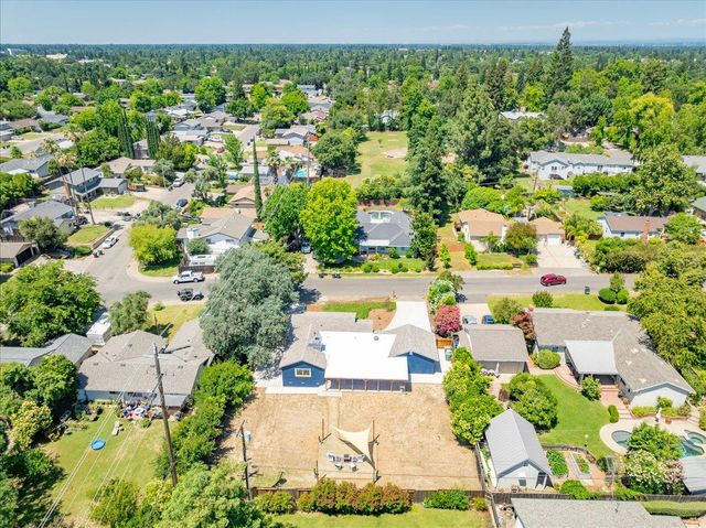 7104 Cardinal Rd, Fair Oaks, CA 95628