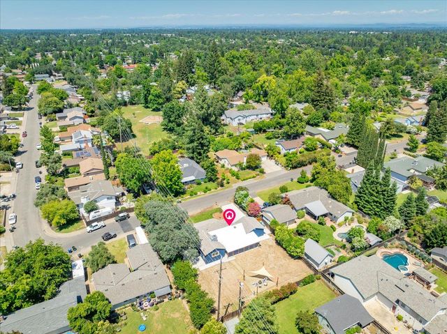 7104 Cardinal Rd, Fair Oaks, CA 95628