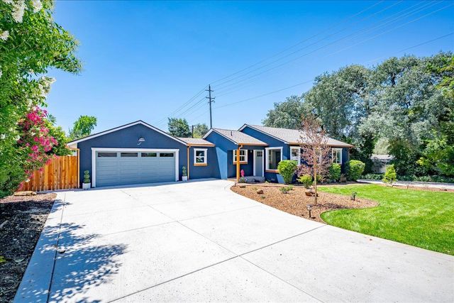 7104 Cardinal Rd, Fair Oaks, CA 95628