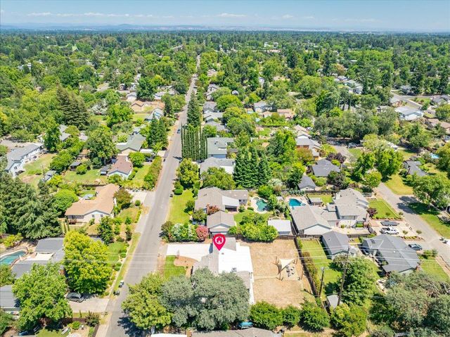 7104 Cardinal Rd, Fair Oaks, CA 95628