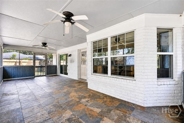 214 Jefferson Circle SE, Allenhurst, GA 31301